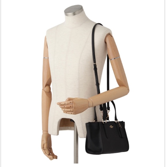 Coach Crosby Carryall 21 Crossgrain Leather in Oxblood NWOT - Picture 9 of 9